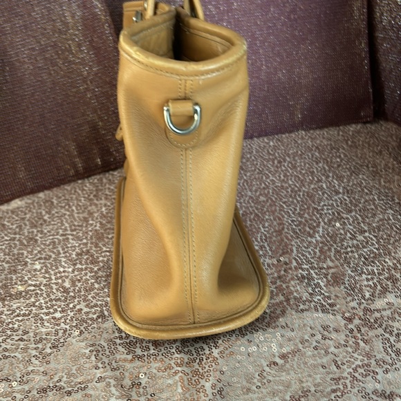 Vintage Coach Camel Legacy Satchel Purse - Picture 5 of 13